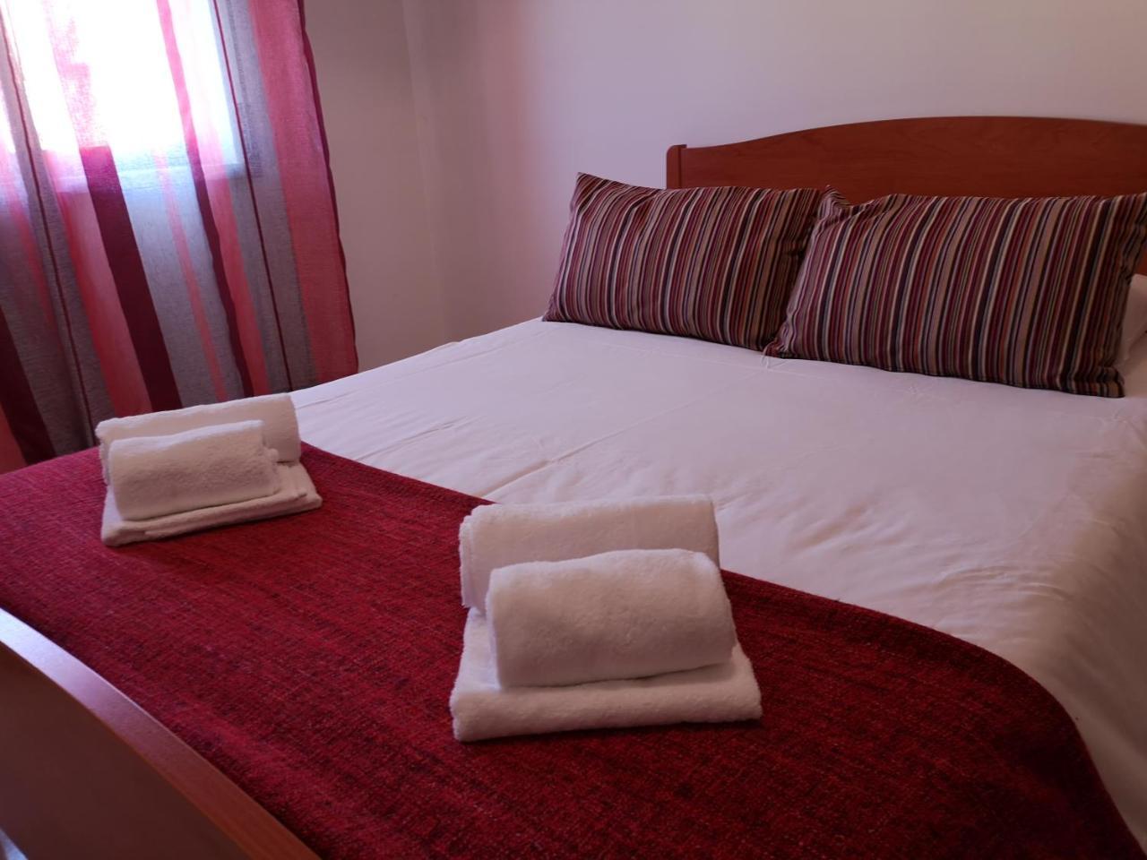 Pro Touristic Peniche Surf & Beach Apartment ภายนอก รูปภาพ