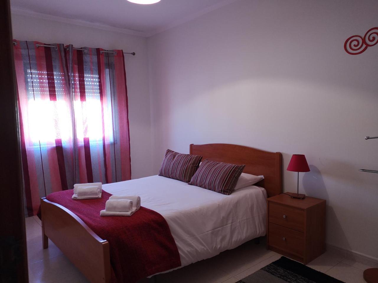 Pro Touristic Peniche Surf & Beach Apartment ภายนอก รูปภาพ