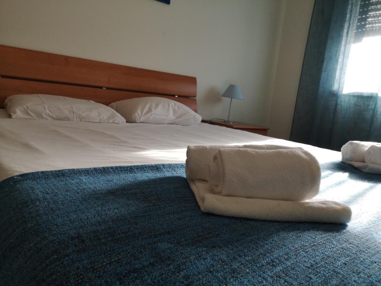 Pro Touristic Peniche Surf & Beach Apartment ภายนอก รูปภาพ