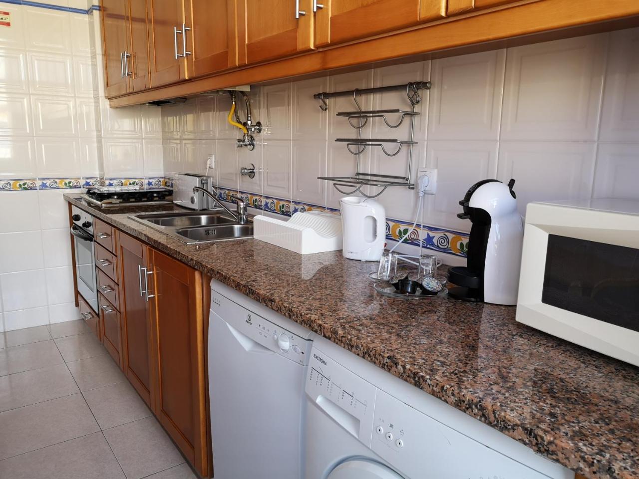 Pro Touristic Peniche Surf & Beach Apartment ภายนอก รูปภาพ